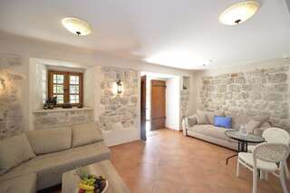 Гостевой дом Vila Gina Apartments Котор Апартаменты-студио с видом на море-5