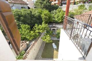 Гостевой дом Vila Gina Apartments Котор Двухуровневые апартаменты-1