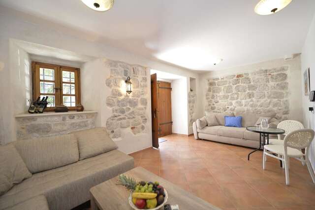 Гостевой дом Vila Gina Apartments Котор-45